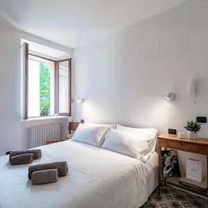 Cesare 22 - The House Of Travelers Holiday home Como